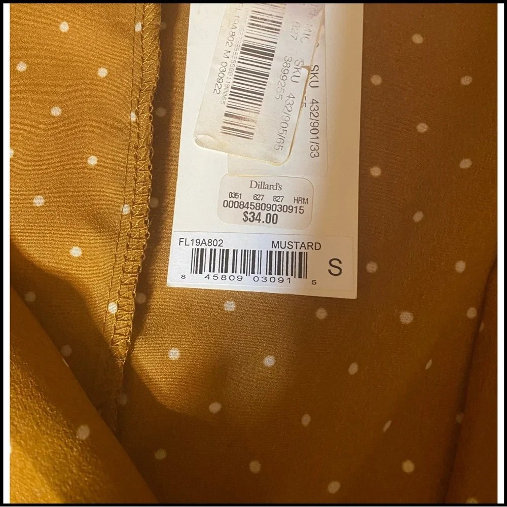 NWT FAVLUX LONG SLEEVE SURPLICE HIGH LOW HEM MUSTARD POLKA DOT BLOUSE - Picture 7 of 9